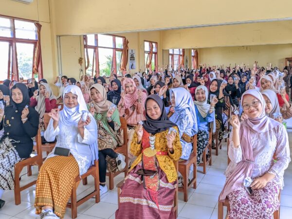 Gebyar Hardiknas 2026! SMAN 2 Tanggul Serentak Minum TTD Demi Generasi Sehat dan Berprestasi