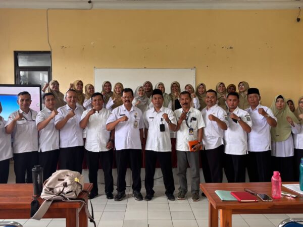Penguatan Karakter Murid Jadi Fokus Sosialisasi Ruang Pendidikan Bersama Pengawas Bina di SMAN 2 Tanggul
