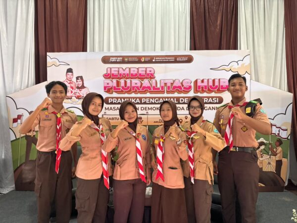 Dua Anggota Pramuka SMAN 2 Tanggul Ikuti Jember Pluralitas Hub 2026