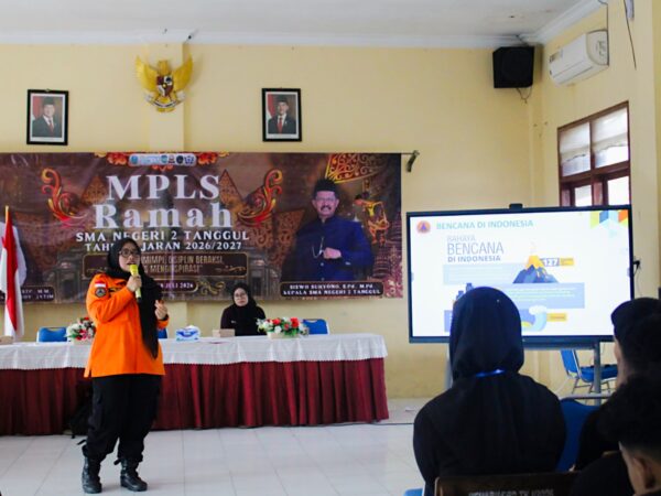 BPBD Jember Bekali Murid Baru SMAN 2 Tanggul dengan Edukasi Mitigasi Bencana pada MPLS Ramah 2026