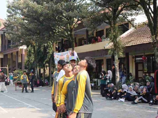 Semarak Lomba Memperingati Hari Kemerdekaan di SMAN 2 TANGGUL: Merajut Kebersamaan Lewat Perlombaan