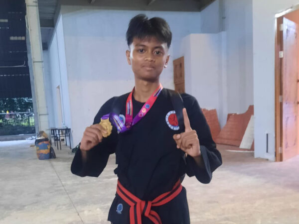Harumkan SMAN 2 Tanggul di Banyuwangi, Muh. Richie Anugerah Irawan Raih Juara I Kejurda Hapkido Jawa Timur 2026,