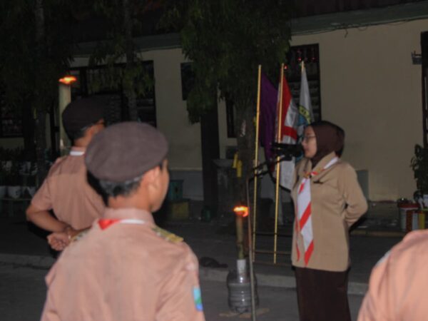Semangat Tri Satya Bergema, 20 Anggota Pramuka SMAN 2 Tanggul Ikuti Upacara Ucap Ulang Janji