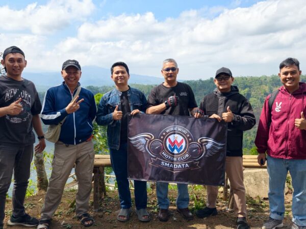Menelusuri Pesona Alam, Wira Wiri SMADATA Susuri Ranu hingga Gunung Gambir