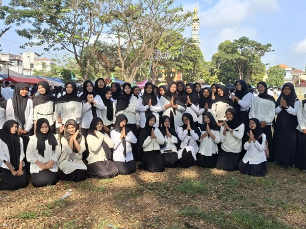 SMAN 2 Tanggul Turut Semarakkan Upacara Peringatan Hari Santri Nasional 2026 di Alun-Alun Tanggul